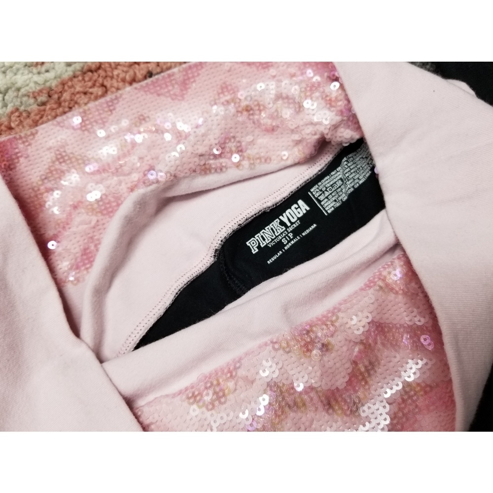 {PINK VICTORIA'S SECRET} SEQUIN YOGAS